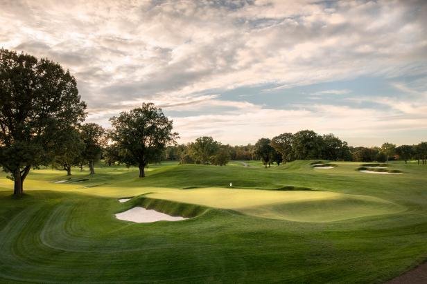 5 Hal yang Perlu Diketahui, Oak Hill Country Club