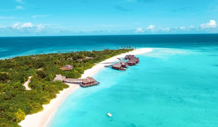 Hideaway Beach Resort & Spa, Pengalaman Mewah di Paradise