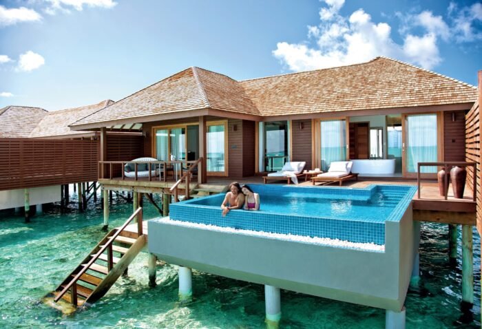 Hideaway Beach Resort & Spa, Pengalaman Mewah di Paradise