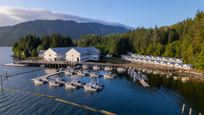 Kabin di Lucky Waterfall Resort Alaska untuk Musim 2023